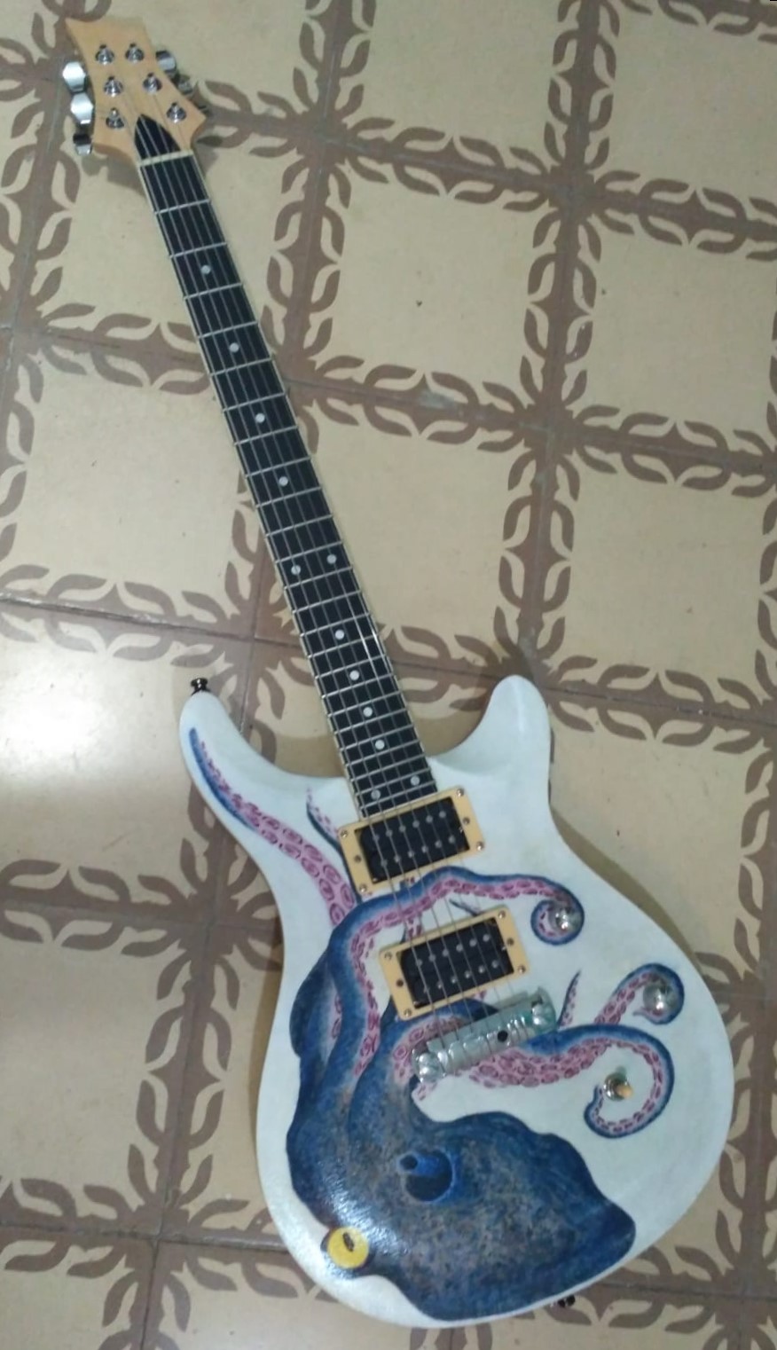 Guitarra barítona